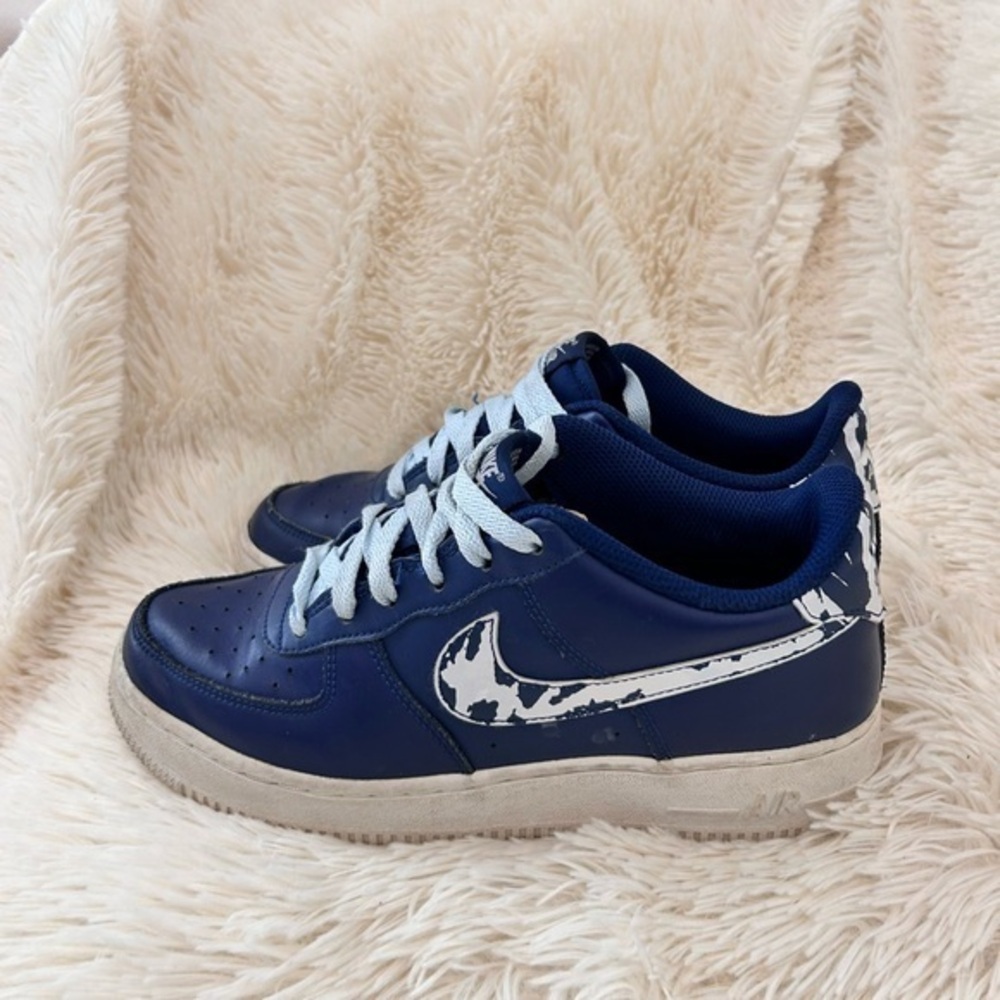 Nike Air Force 1 AF1 LV8 Blue Void Navy Blue White